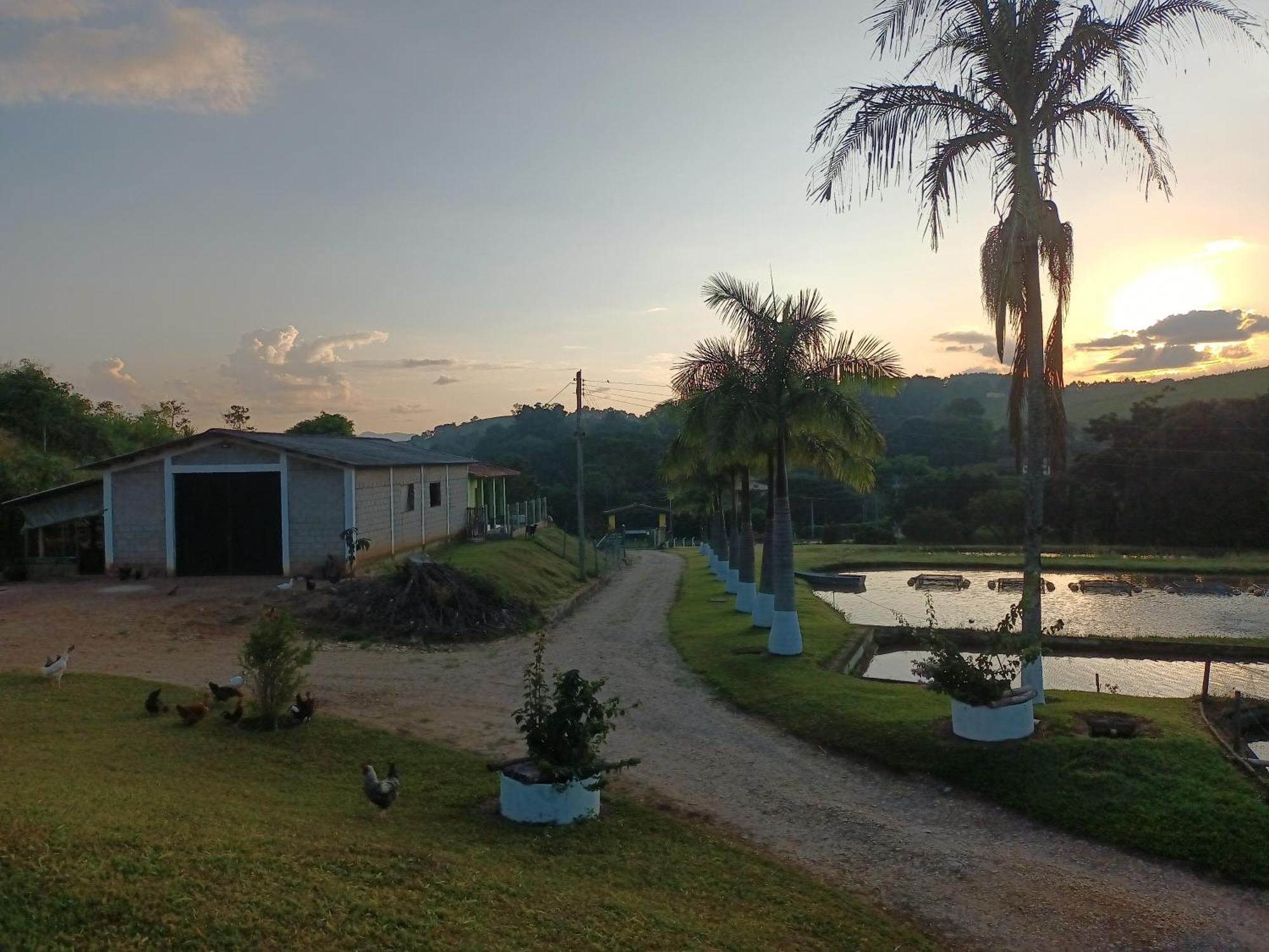 & Pesca Esportiva Fazolin Inn